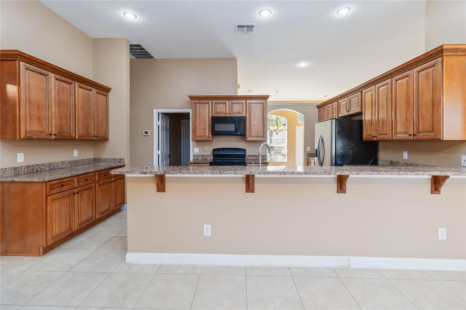 Image 11 of 30 For 124 Blue Creek Drive