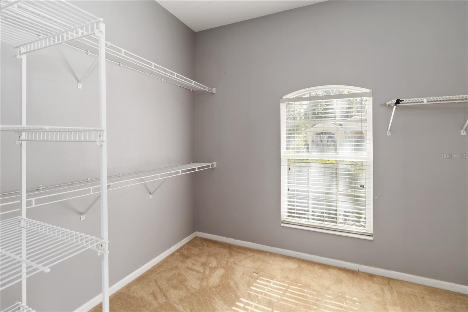 Image 24 of 30 For 124 Blue Creek Drive