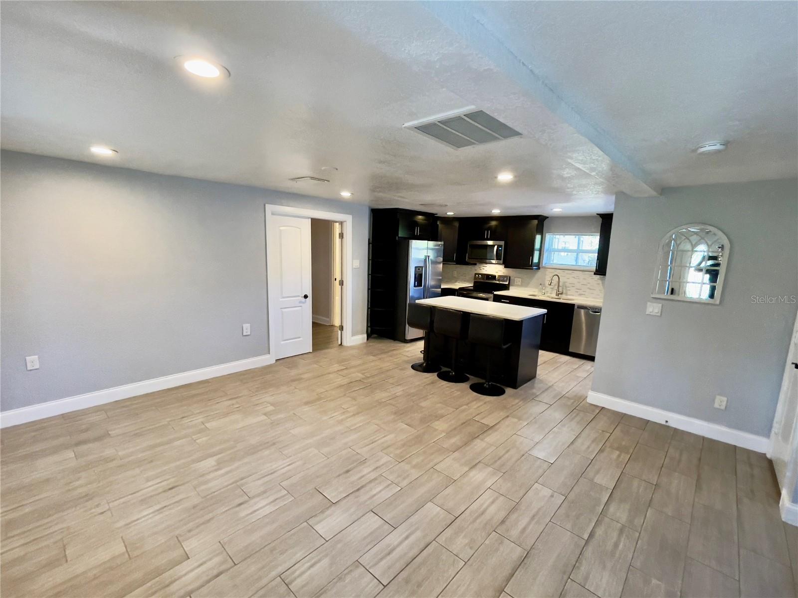 Image 21 of 27 For 10441 Buck Road