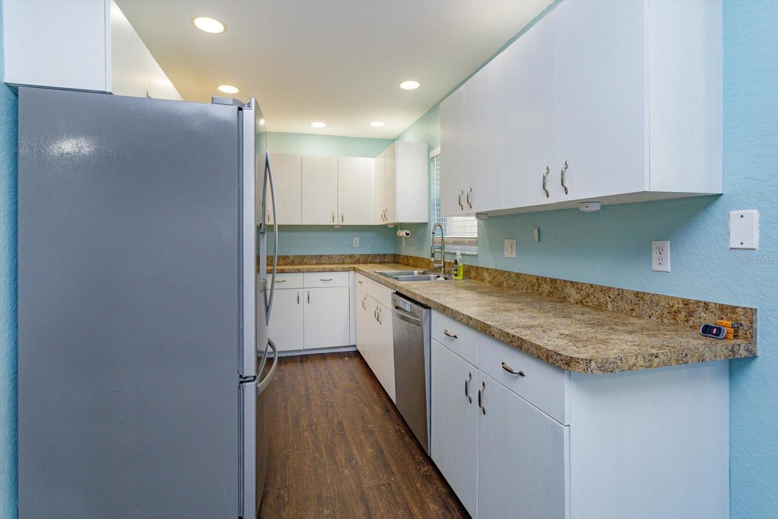 Image 12 of 25 For 310 Berckman Street