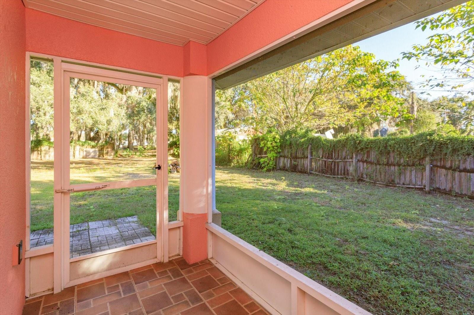 Image 23 of 25 For 310 Berckman Street