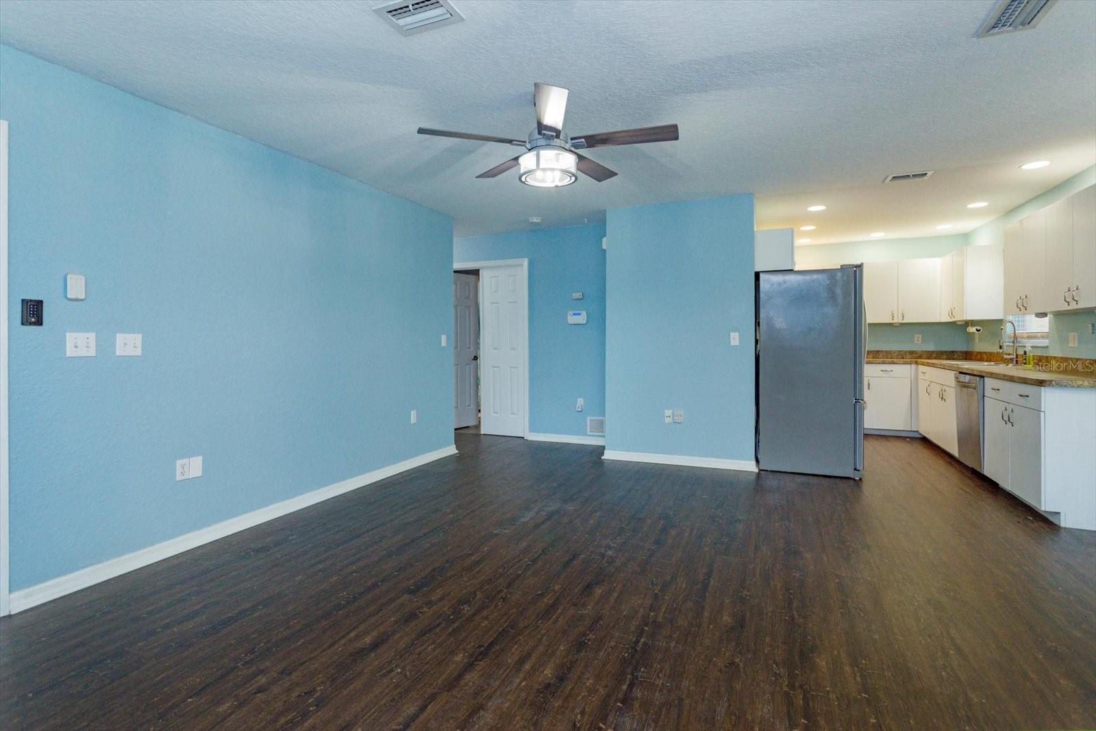 Image 7 of 25 For 310 Berckman Street