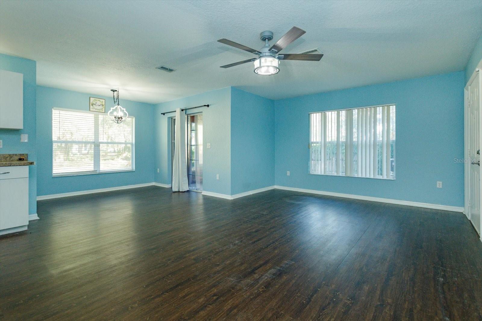 Image 8 of 25 For 310 Berckman Street