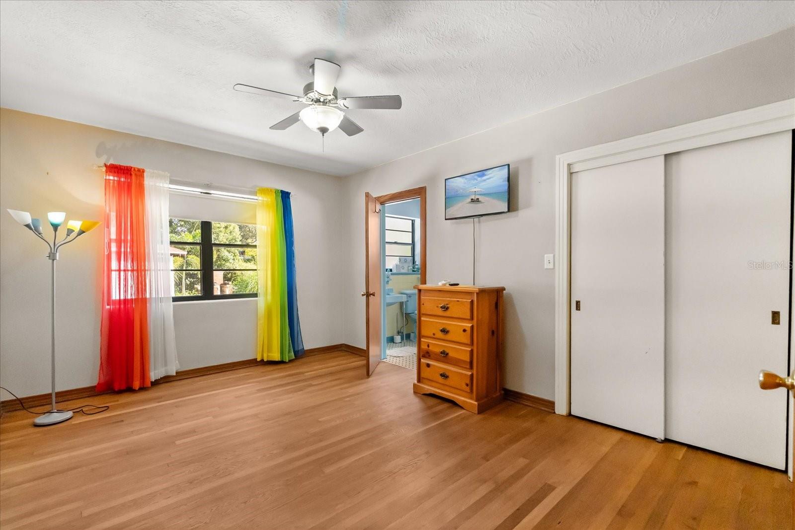 Image 17 of 32 For 205 Surprise Drive