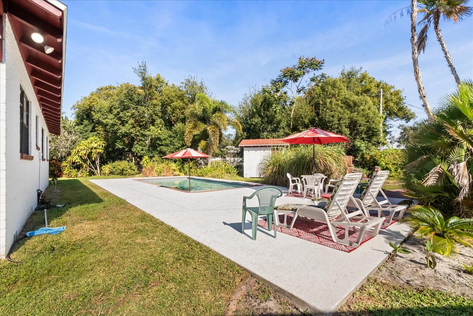 Image 20 of 32 For 205 Surprise Drive