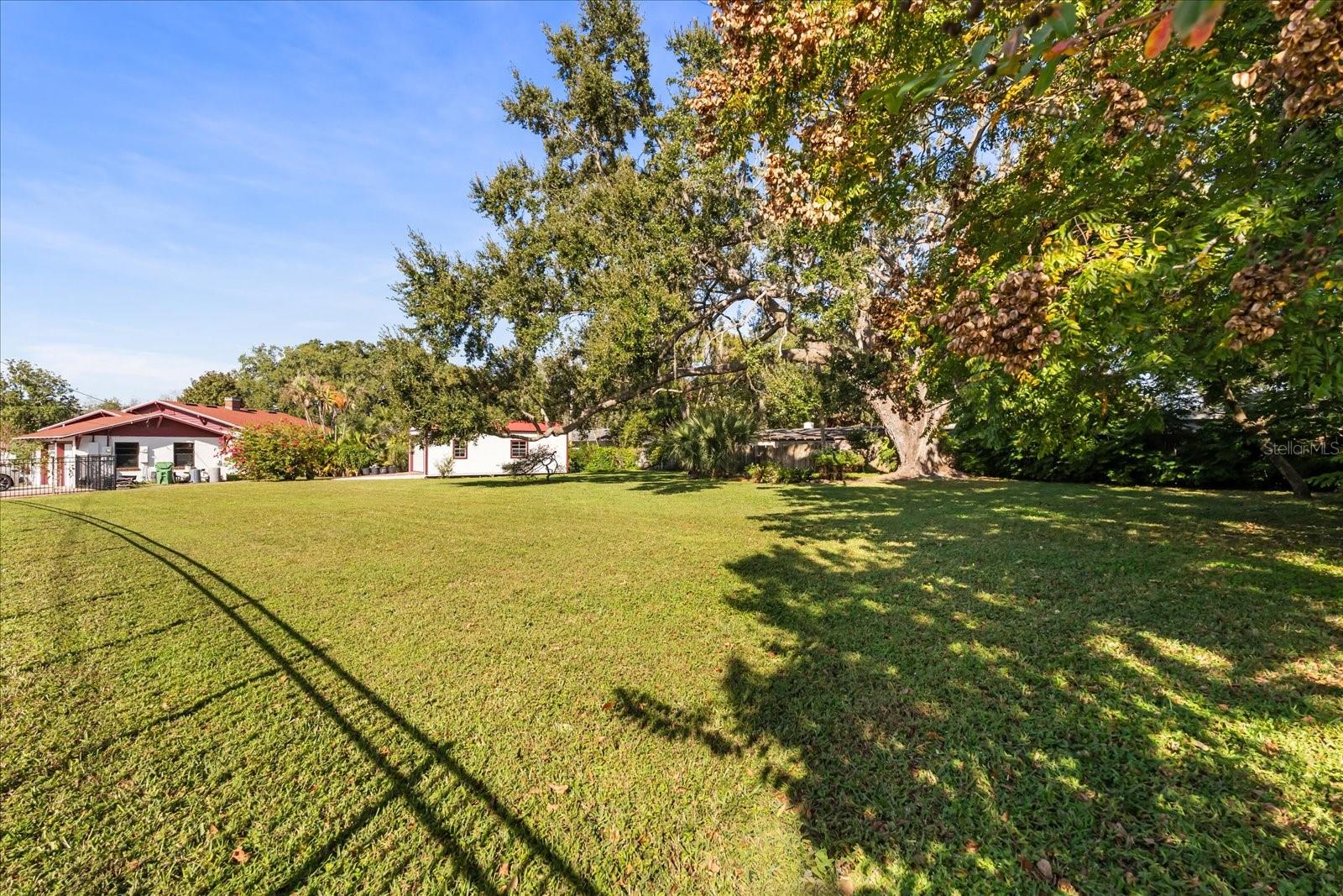 Image 25 of 32 For 205 Surprise Drive