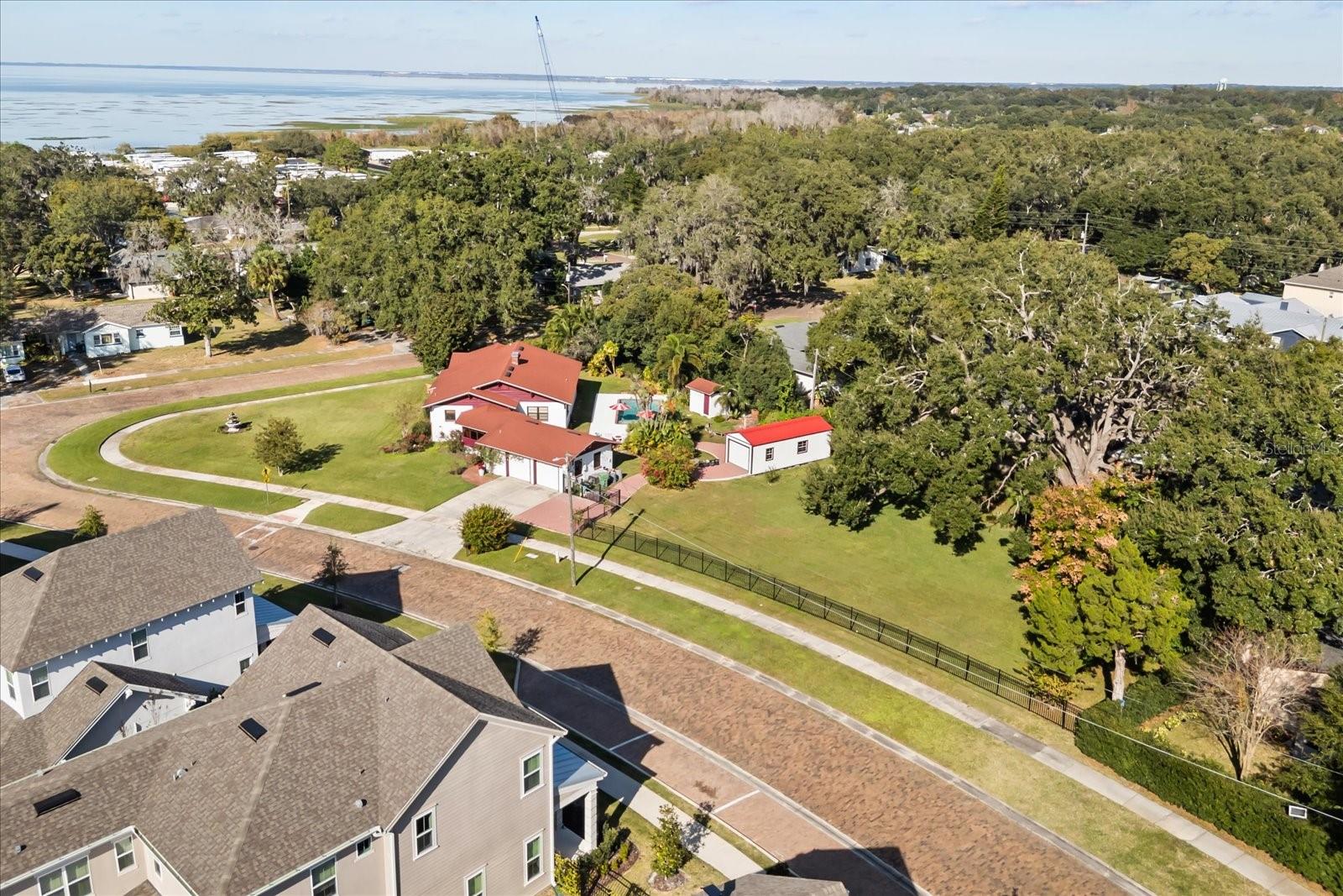 Image 28 of 32 For 205 Surprise Drive