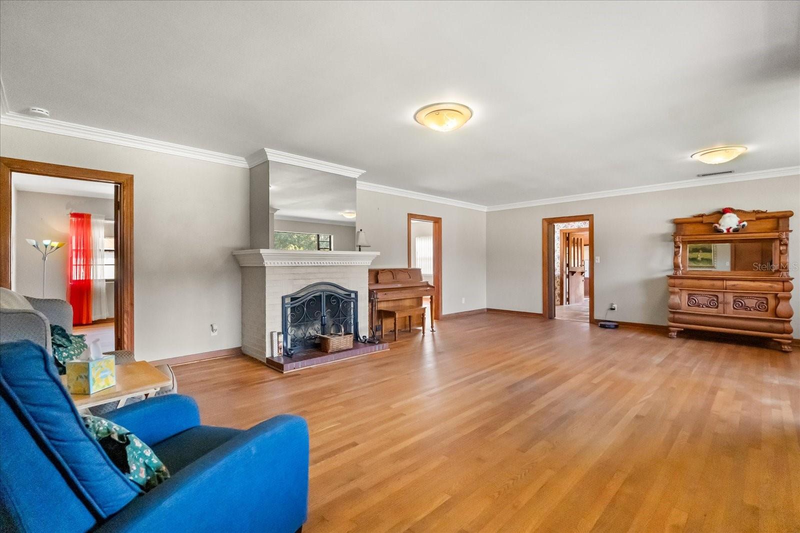 Image 3 of 32 For 205 Surprise Drive