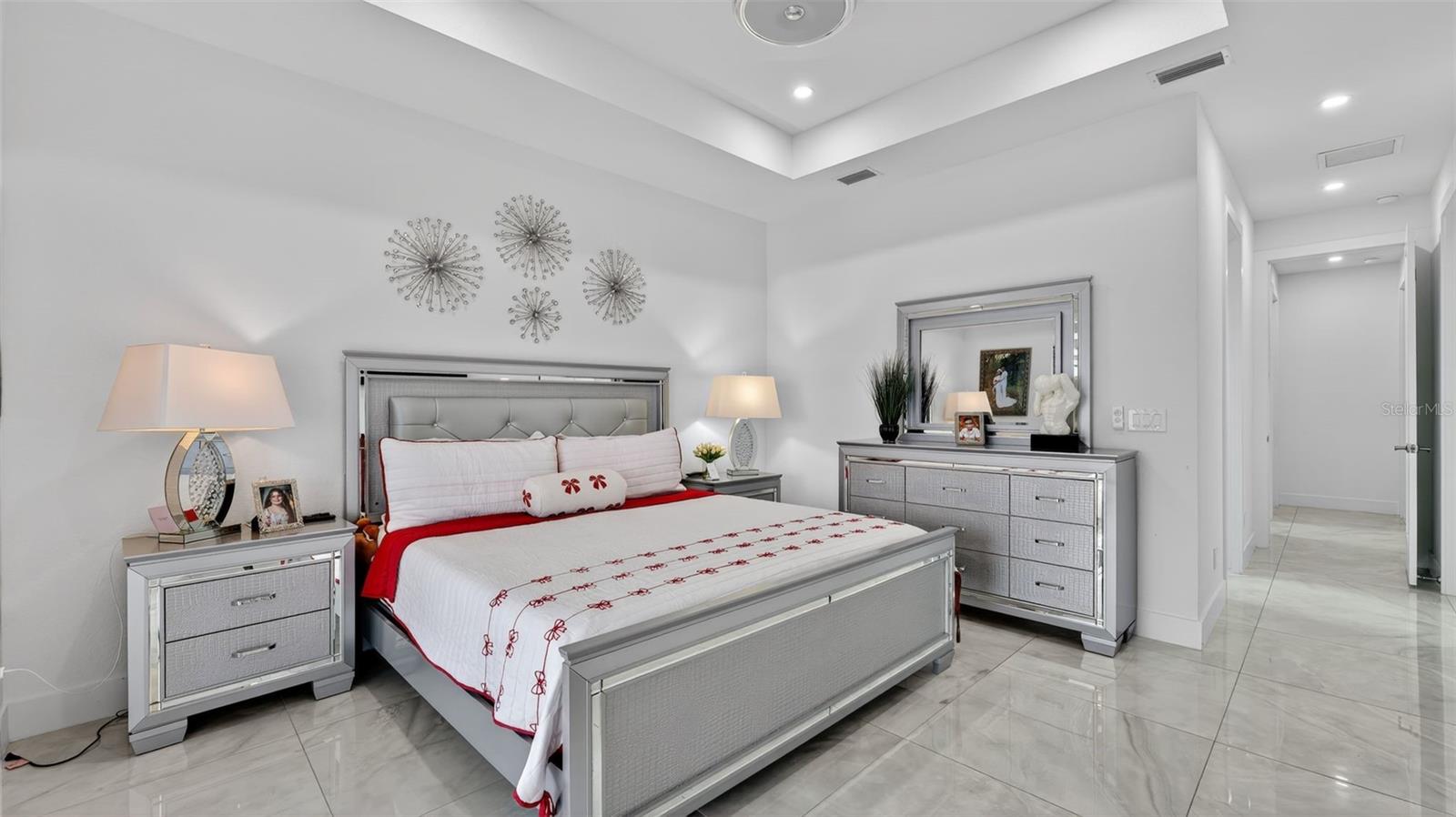 Image 10 of 27 For 1903 El Dorado Boulevard N