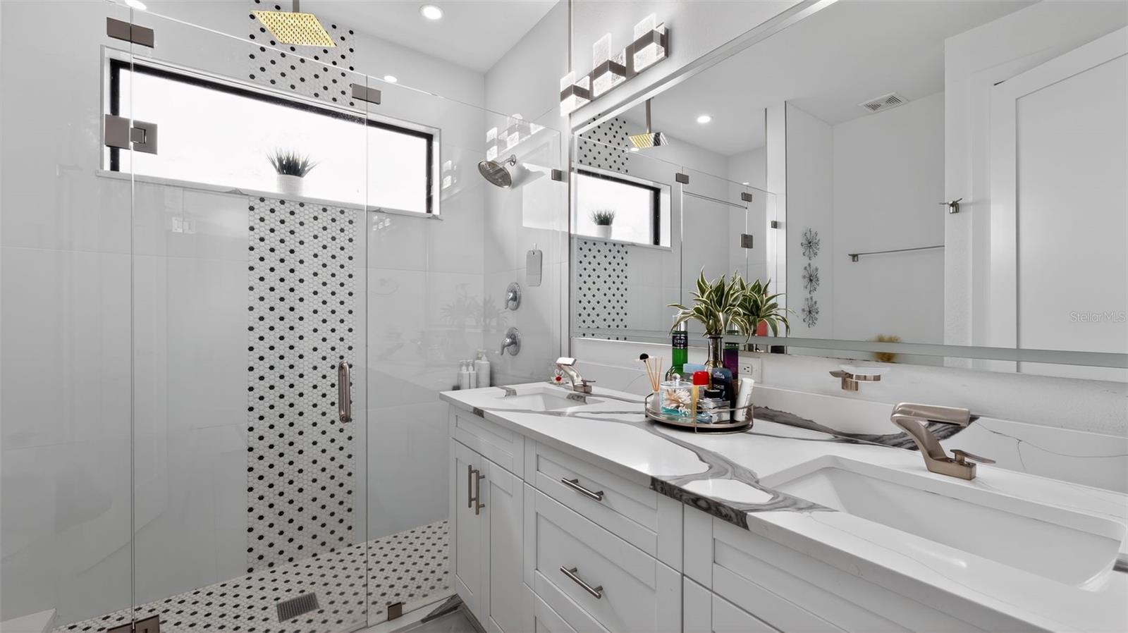 Image 11 of 27 For 1903 El Dorado Boulevard N