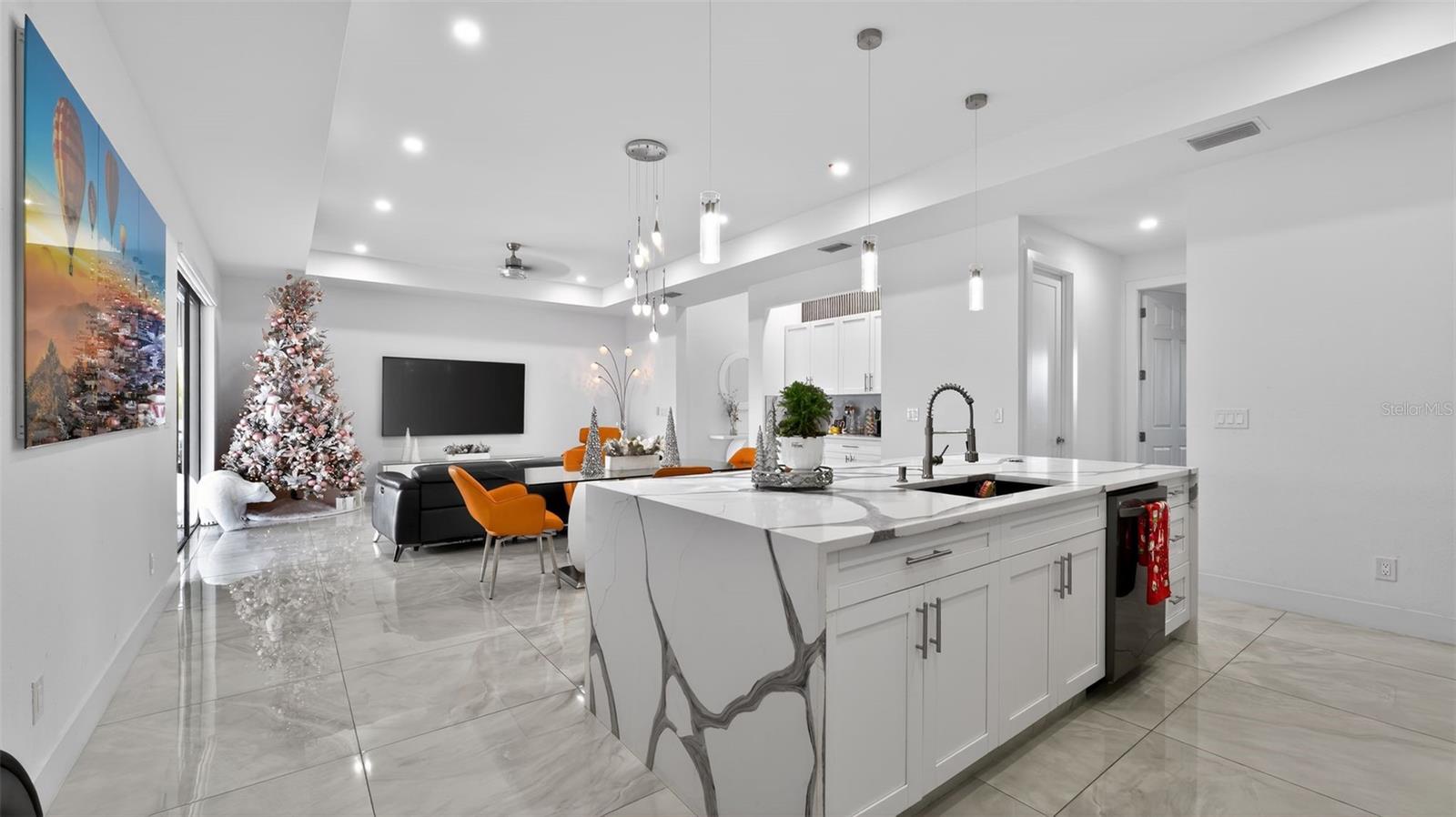 Image 8 of 27 For 1903 El Dorado Boulevard N