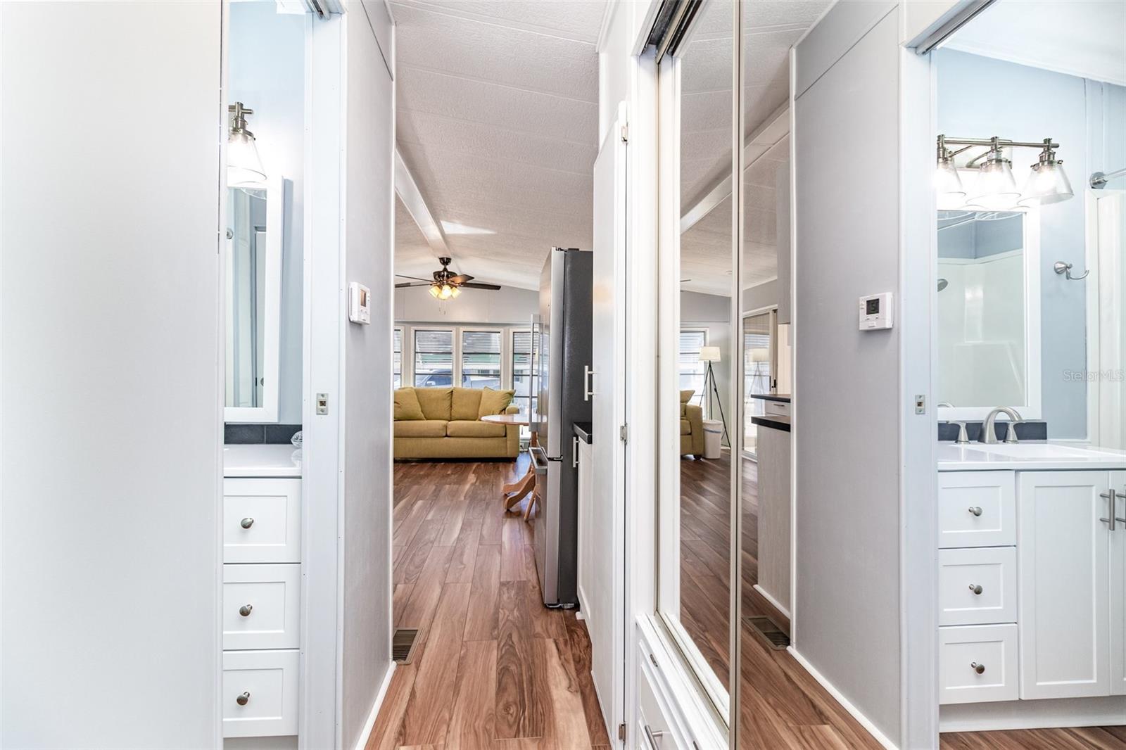 Image 17 of 25 For 9000 Us Highway 192 412