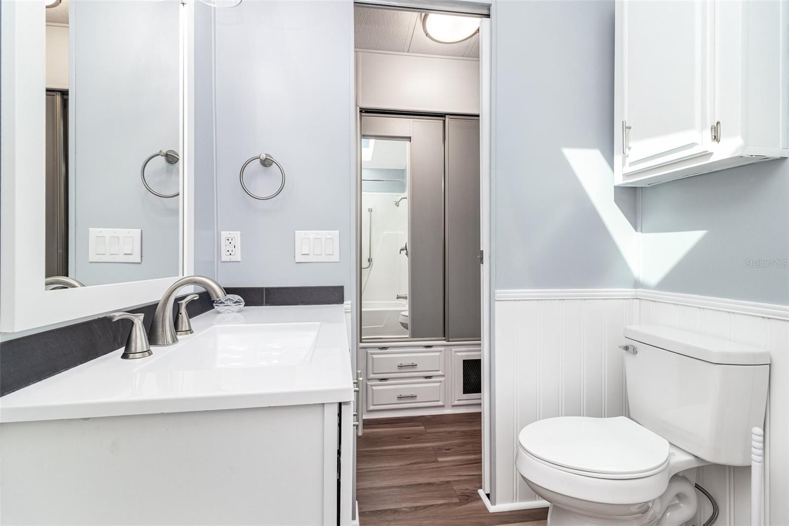 Image 23 of 25 For 9000 Us Highway 192 412