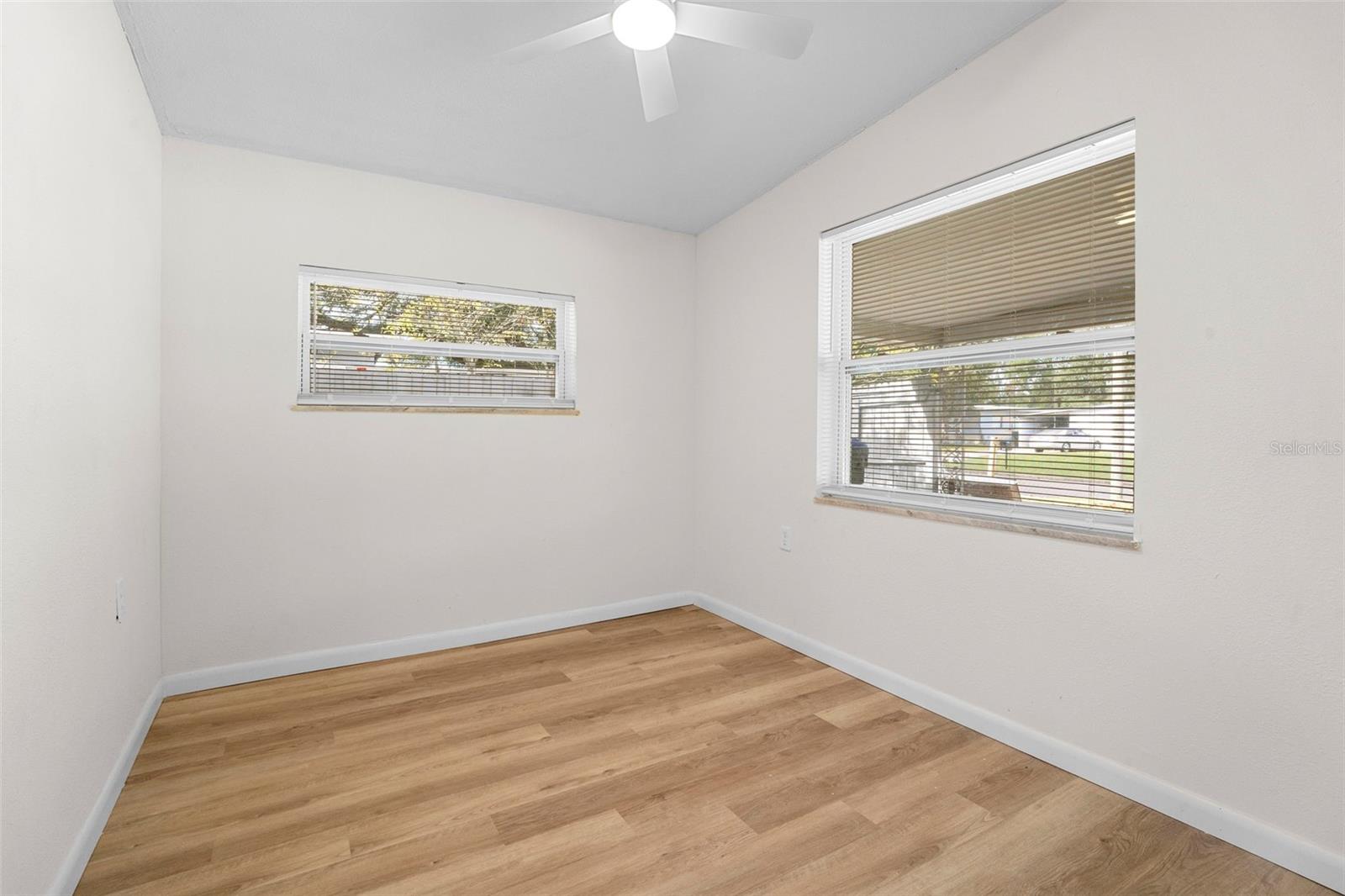 Image 13 of 47 For 3202 Kathleen Drive