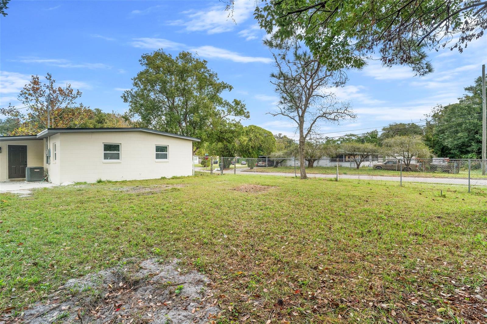 Image 3 of 47 For 3202 Kathleen Drive