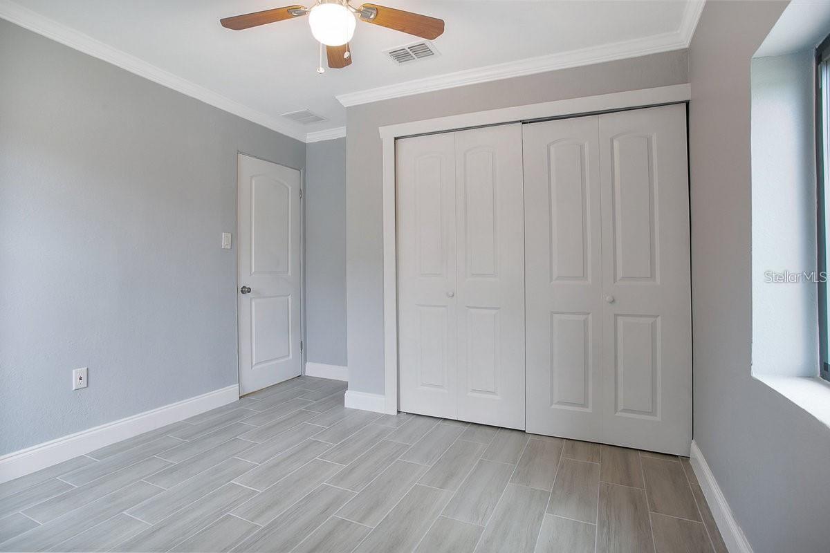 Image 15 of 35 For 1906 Murdock Boulevard