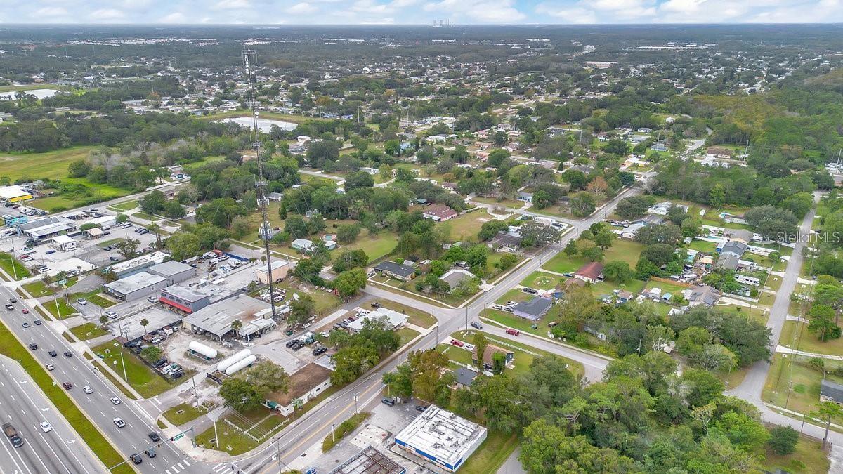 Image 32 of 35 For 1906 Murdock Boulevard