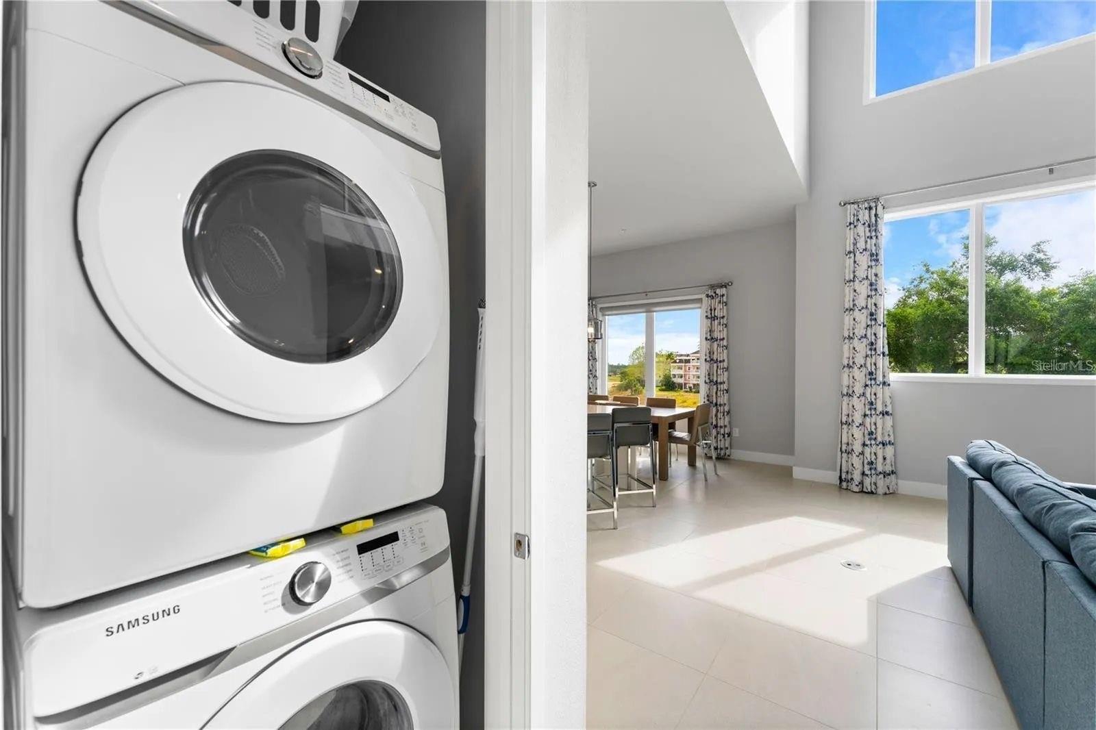 Image 18 of 72 For 7740 Sandy Ridge Drive 211