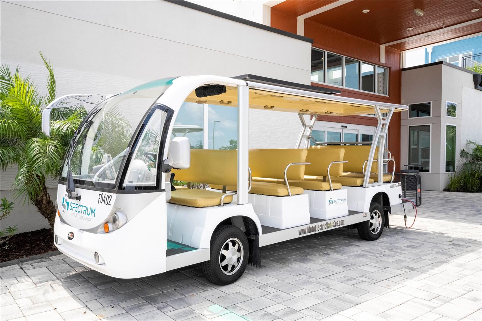 Image 21 of 72 For 7740 Sandy Ridge Drive 211