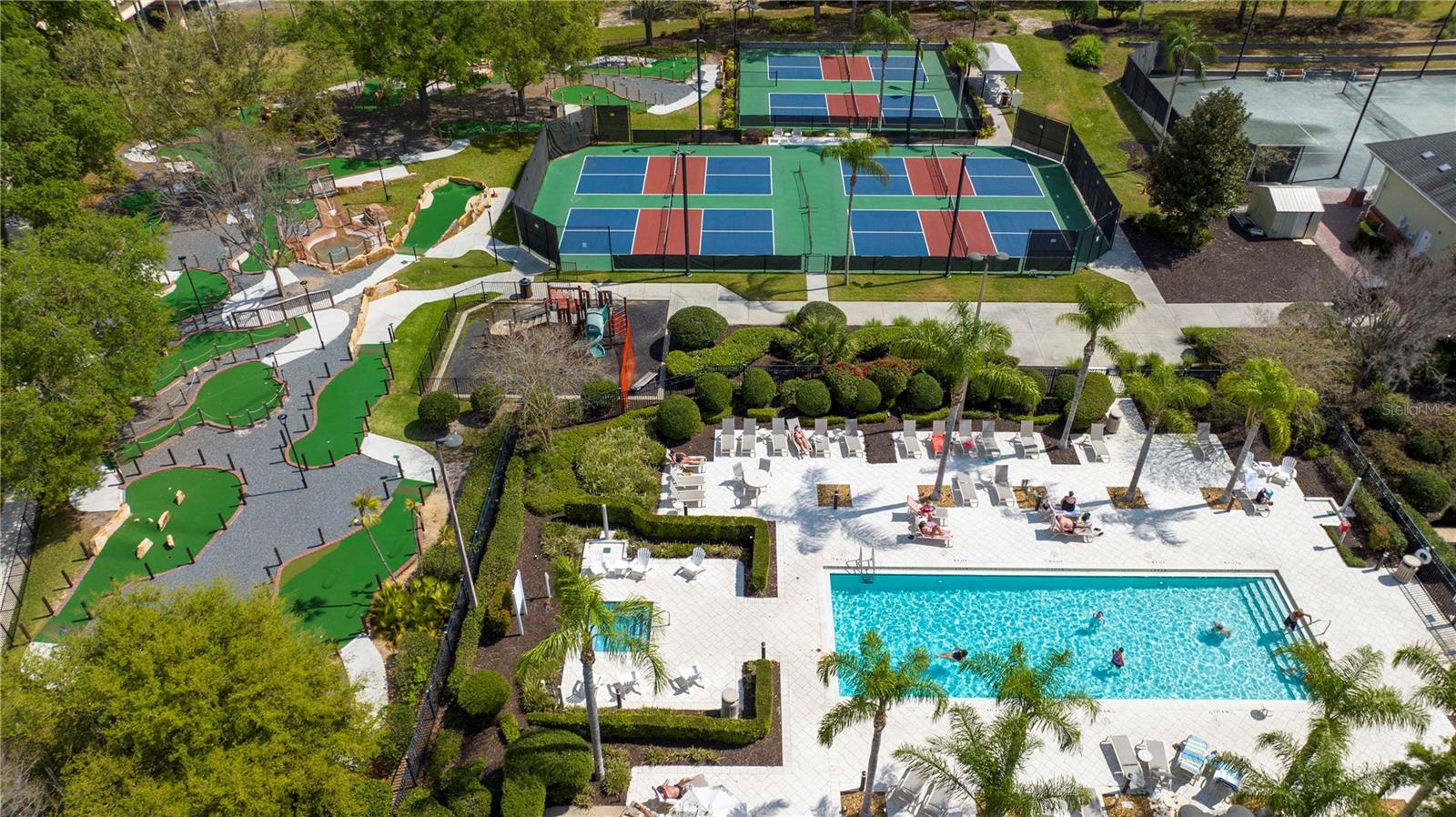 Image 44 of 72 For 7740 Sandy Ridge Drive 211