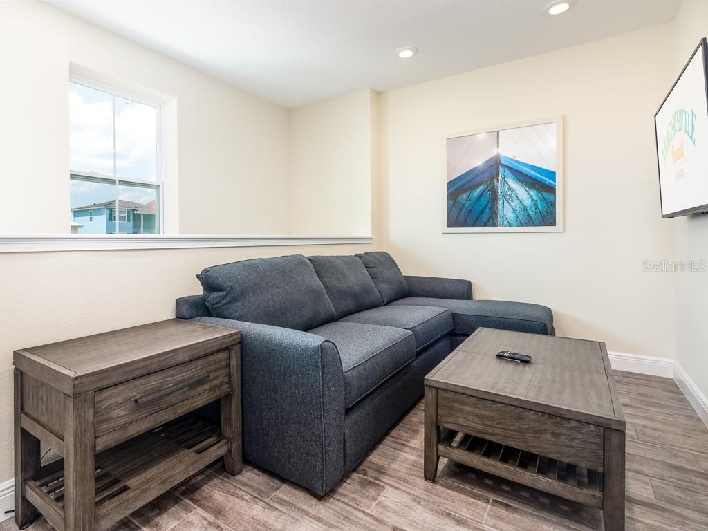 Image 18 of 86 For 3016 Parrot Head Place