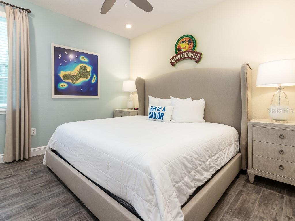 Image 32 of 86 For 3016 Parrot Head Place