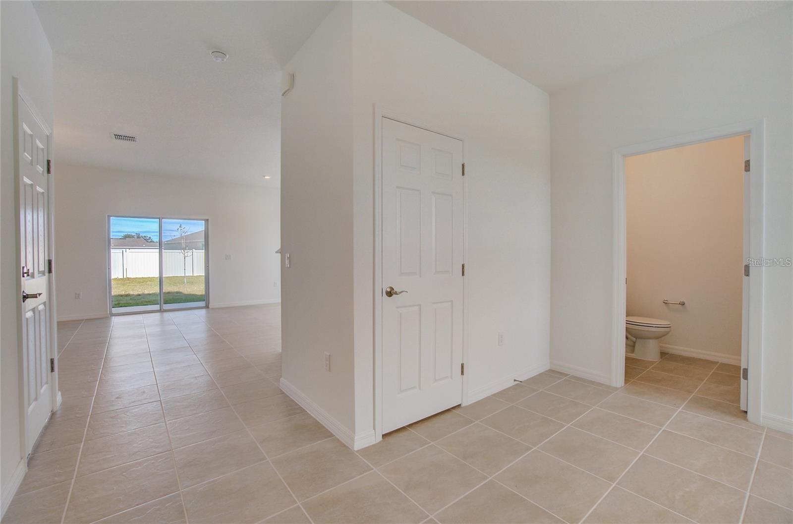 Image 12 of 32 For 12807 Trovita Drive