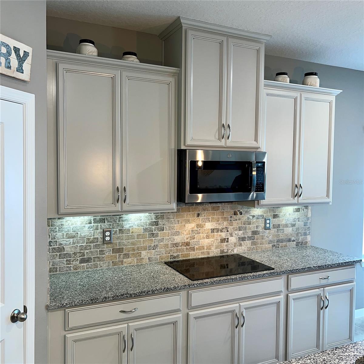 Image 17 of 41 For 456 Winter Solstice Lane