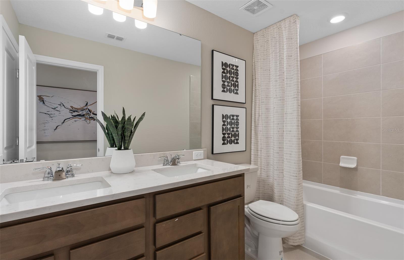 Image 26 of 27 For 11302 Nona Sound Street