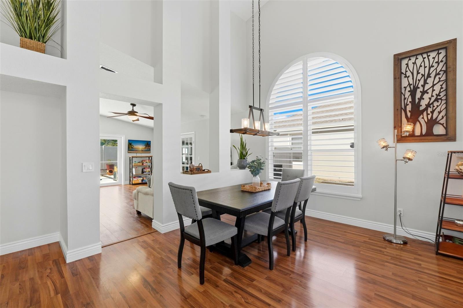 Image 12 of 51 For 10212 Facet Court