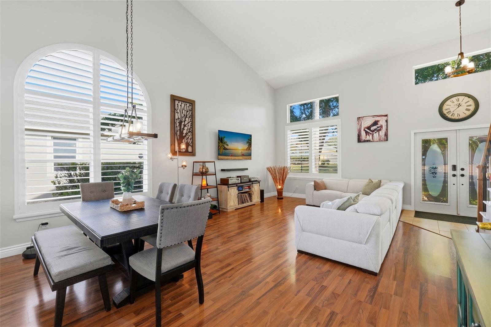 Image 14 of 51 For 10212 Facet Court