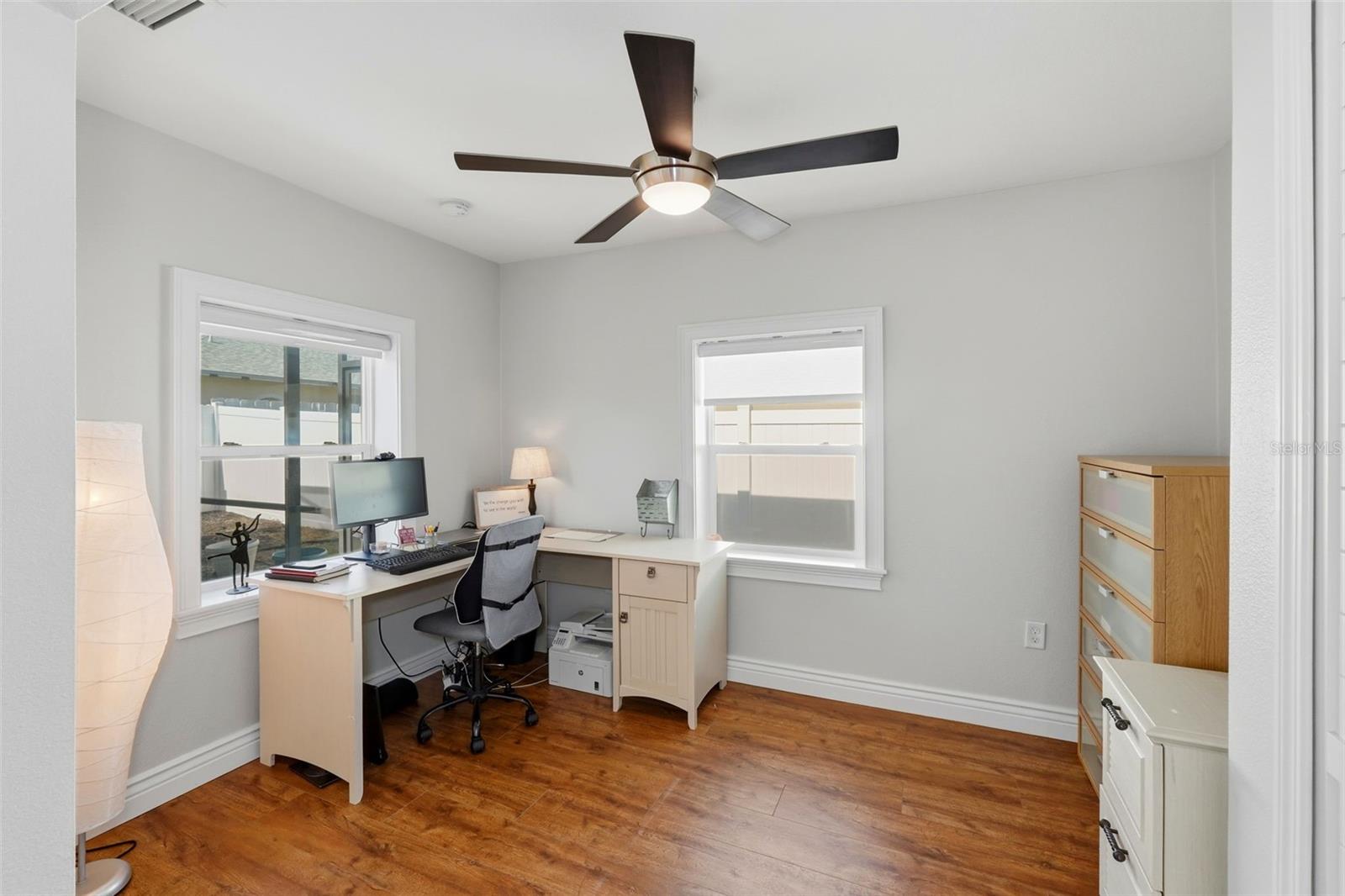 Image 27 of 51 For 10212 Facet Court