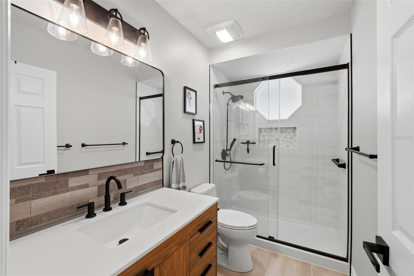 Image 34 of 51 For 10212 Facet Court