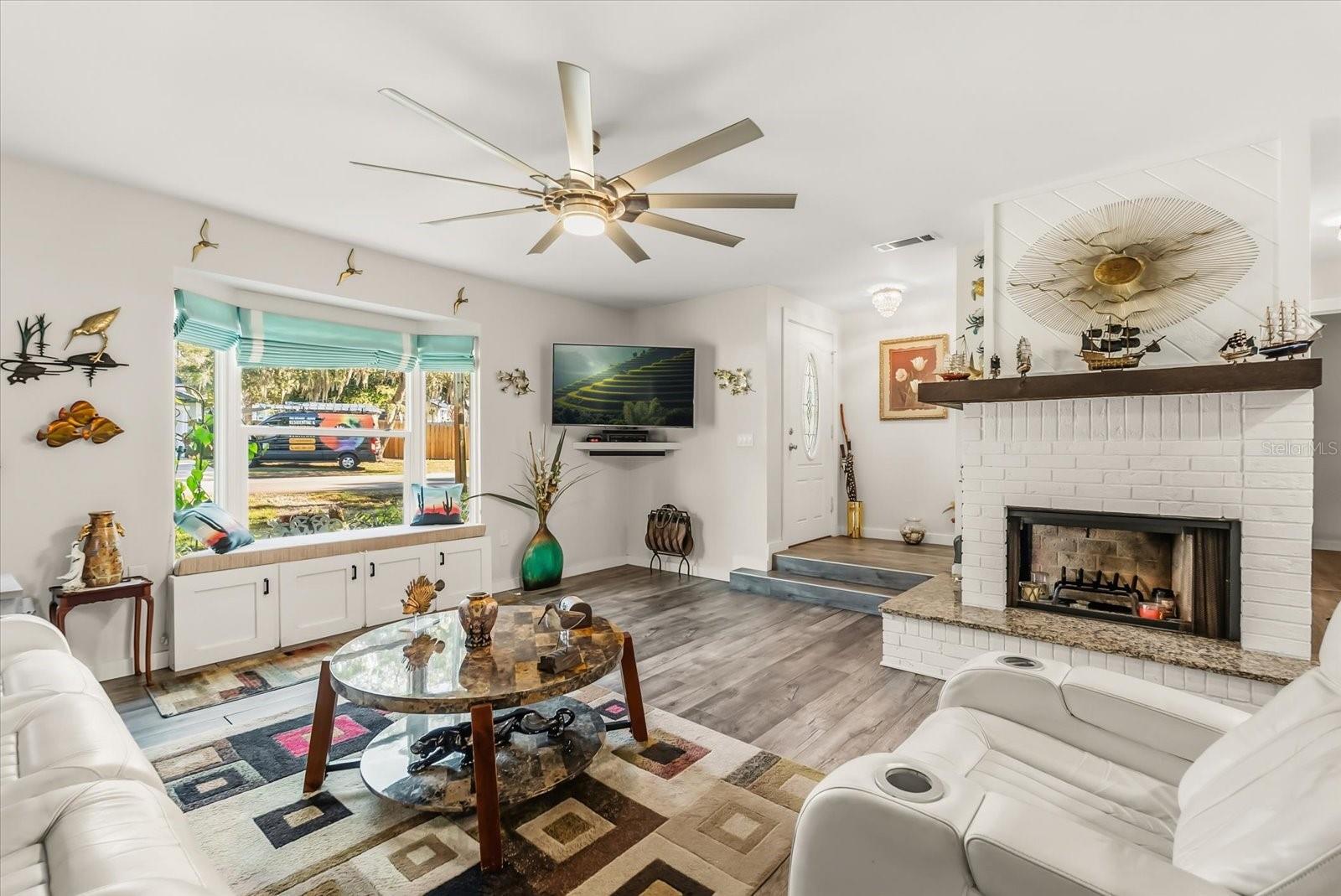 Image 4 of 31 For 129 Wildwood Drive