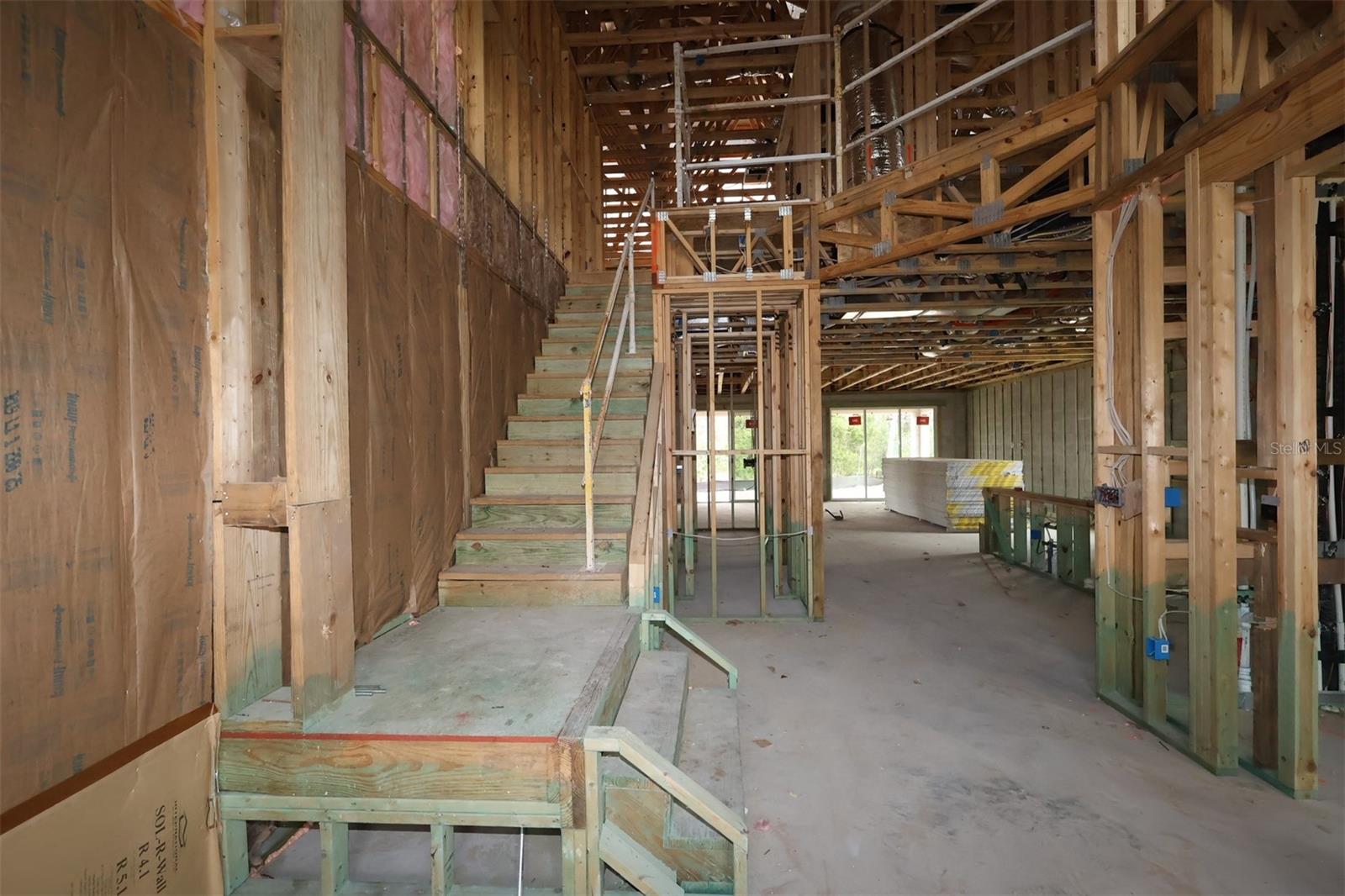 Image 3 of 17 For 17335 Glossy Pomelo Way