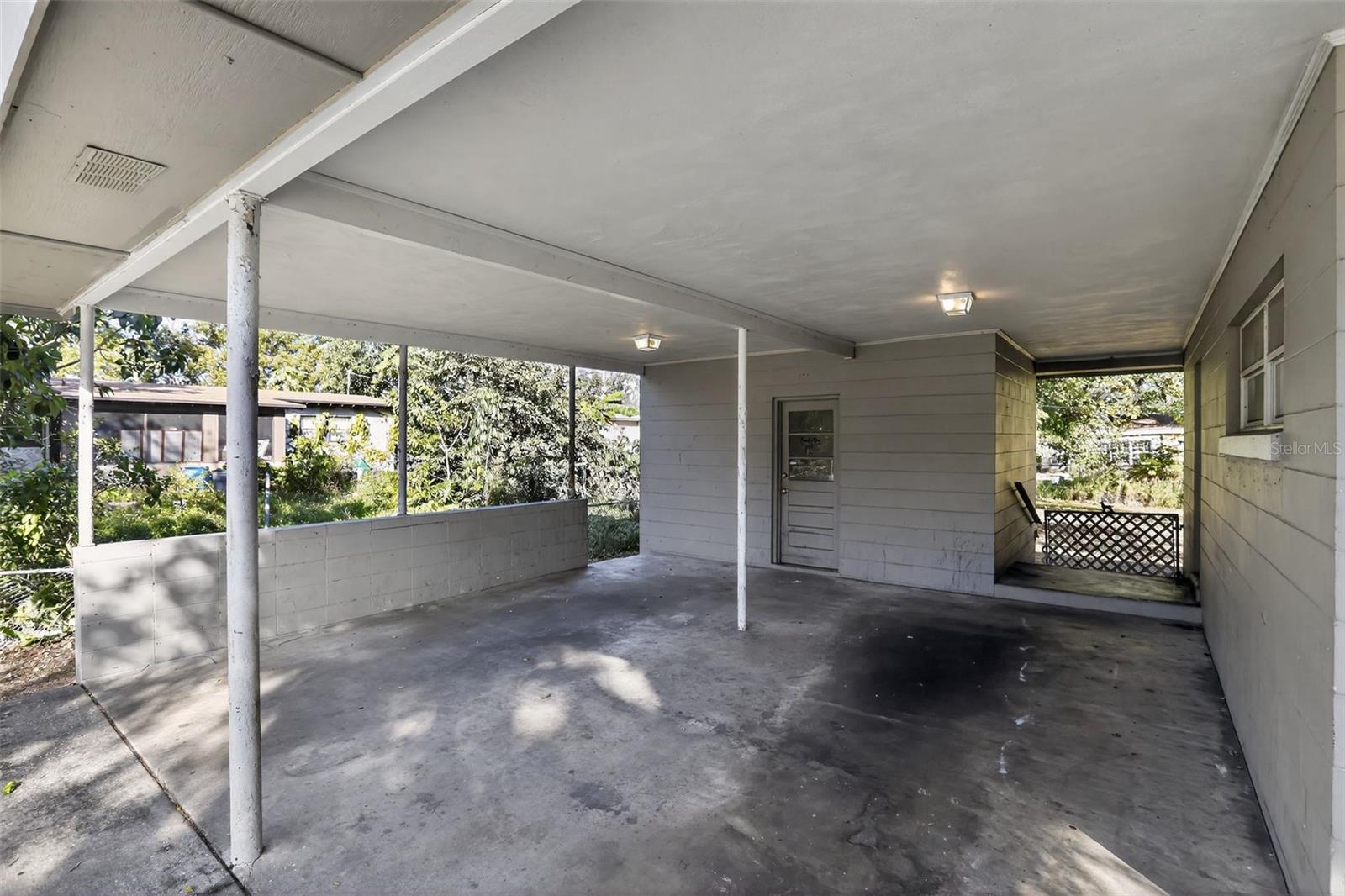 Image 5 of 31 For 2217 Owasso Court