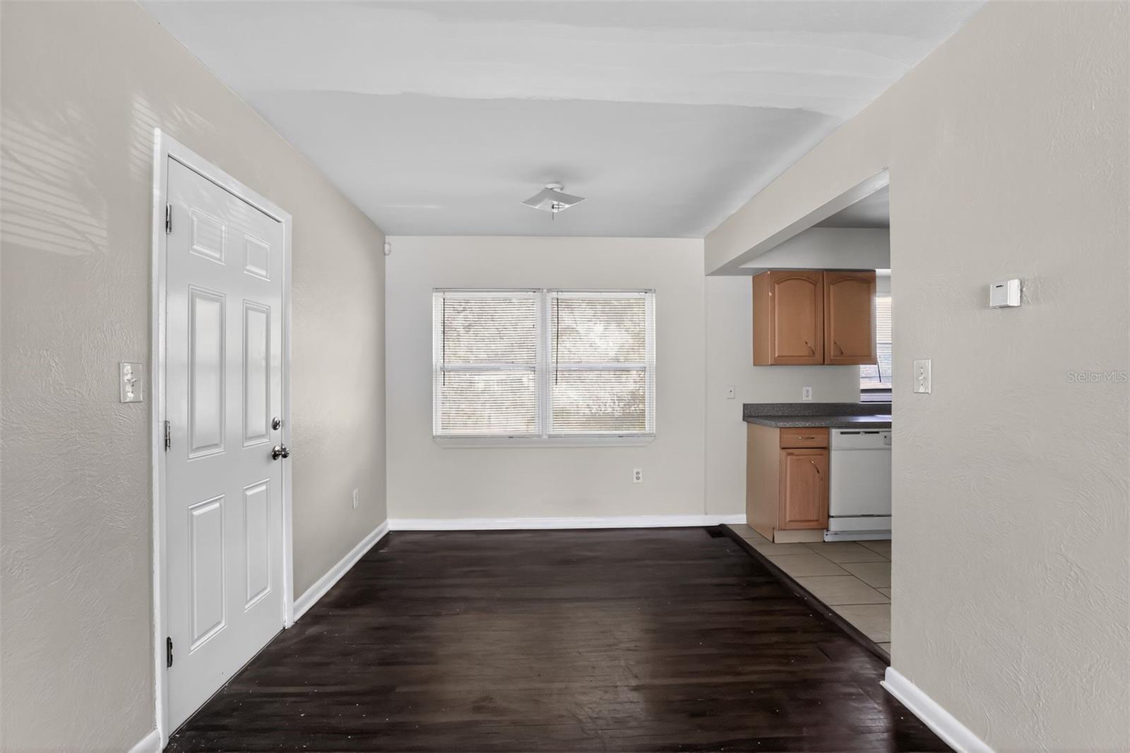 Image 7 of 31 For 2217 Owasso Court