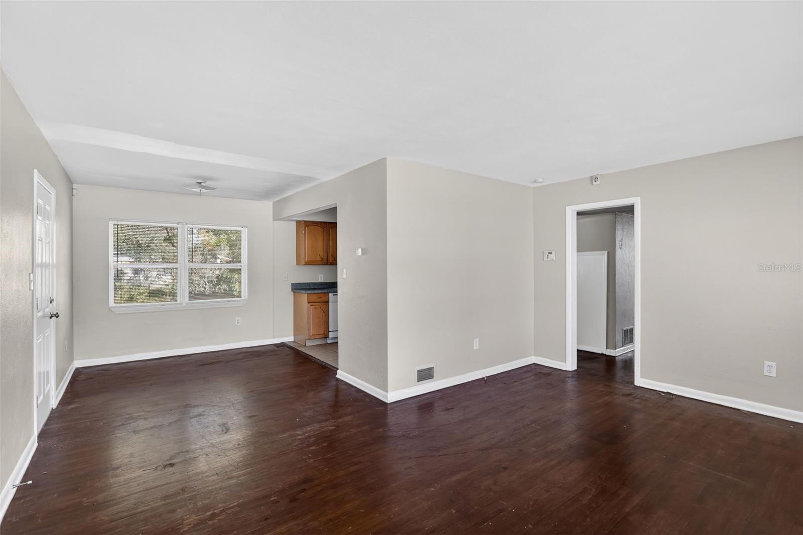 Image 8 of 31 For 2217 Owasso Court