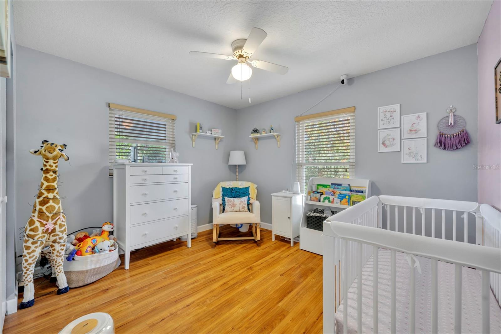 Image 13 of 26 For 25316 Glen Eagles Street