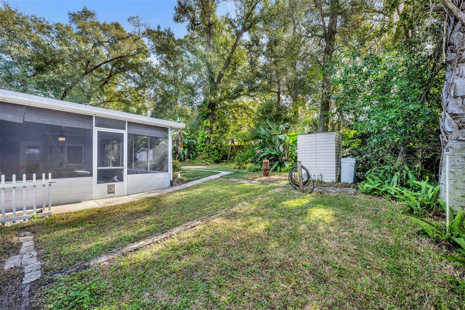 Image 21 of 26 For 25316 Glen Eagles Street