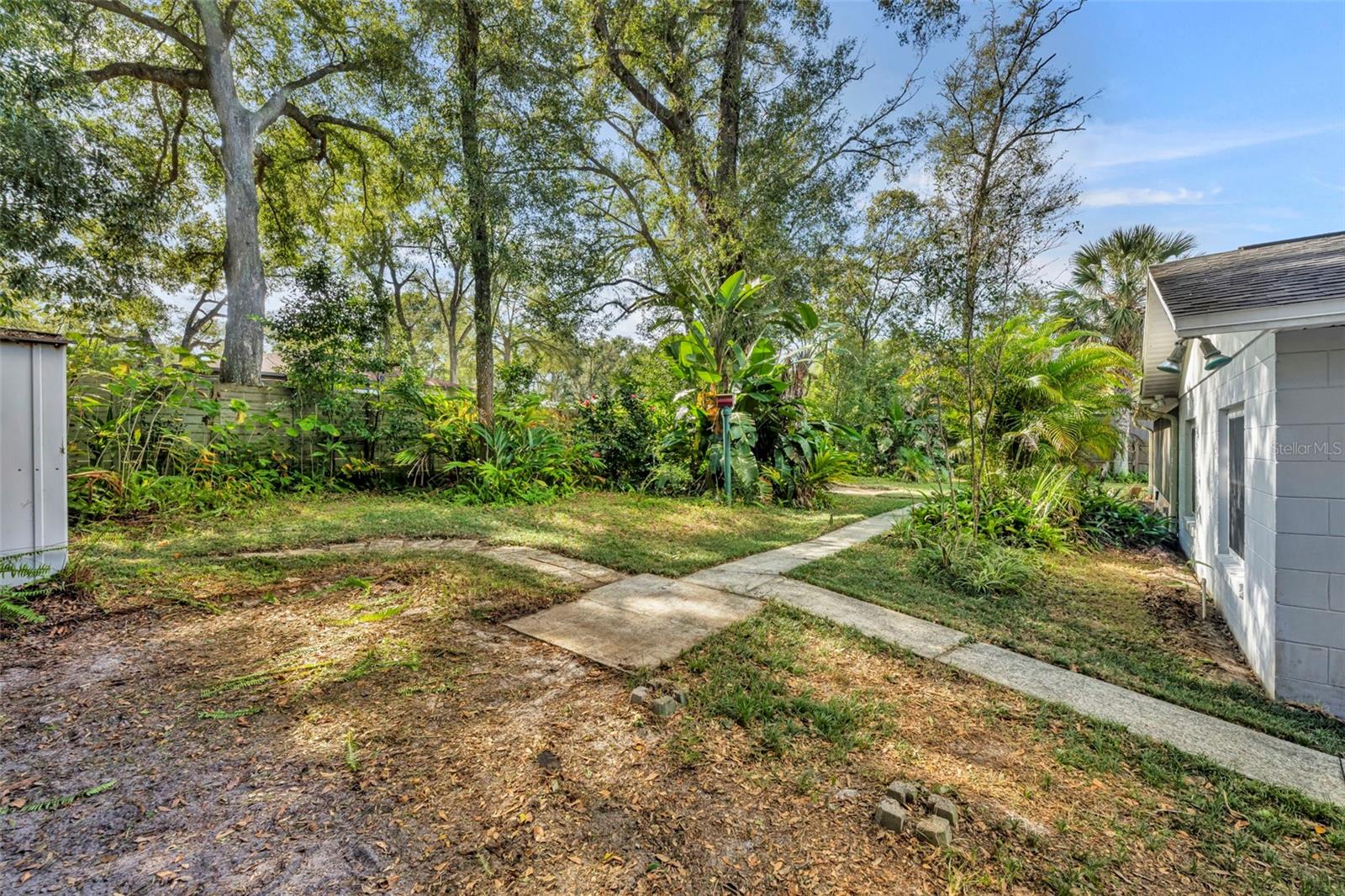 Image 23 of 26 For 25316 Glen Eagles Street