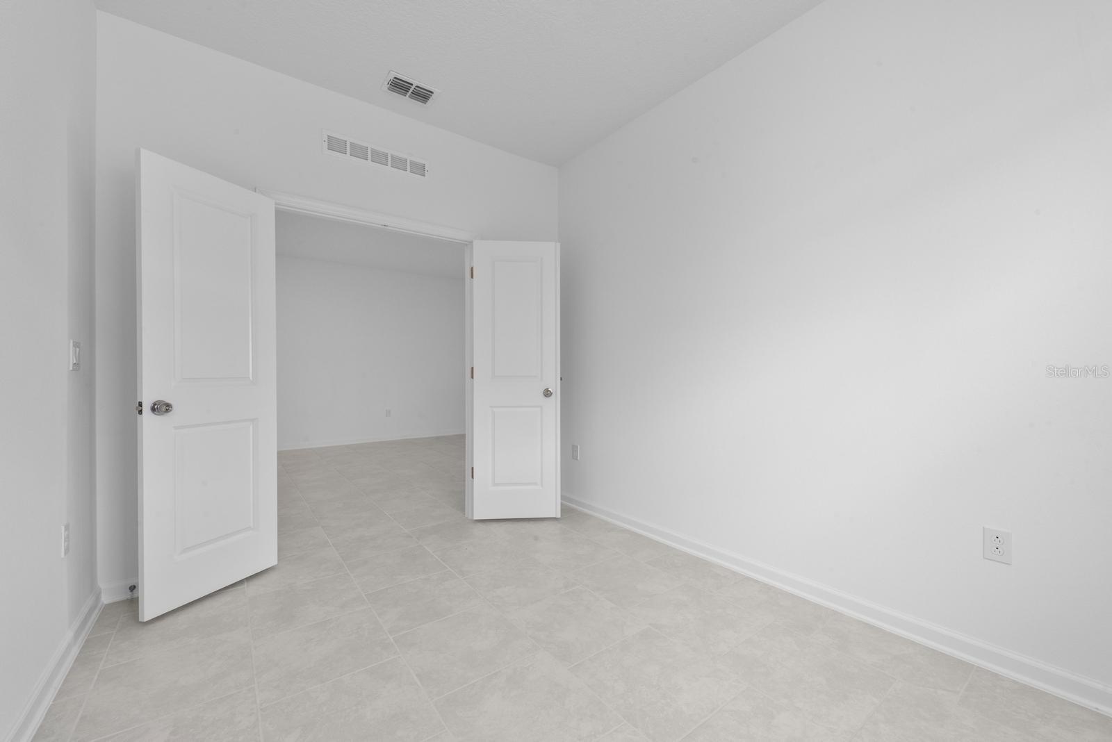 Image 10 of 29 For 1480 Peach Creek Drive