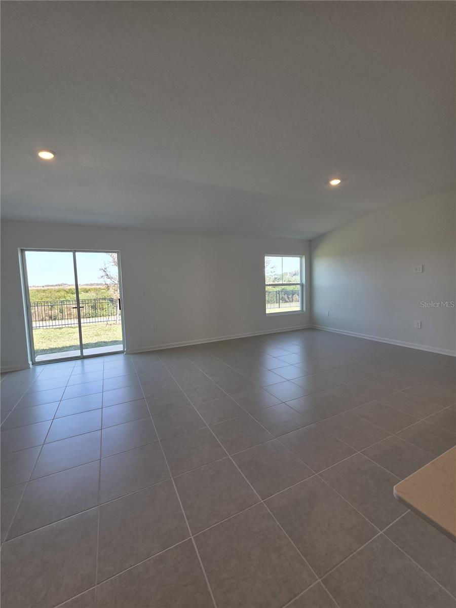 Image 3 of 28 For 3496 Chinotto Circle