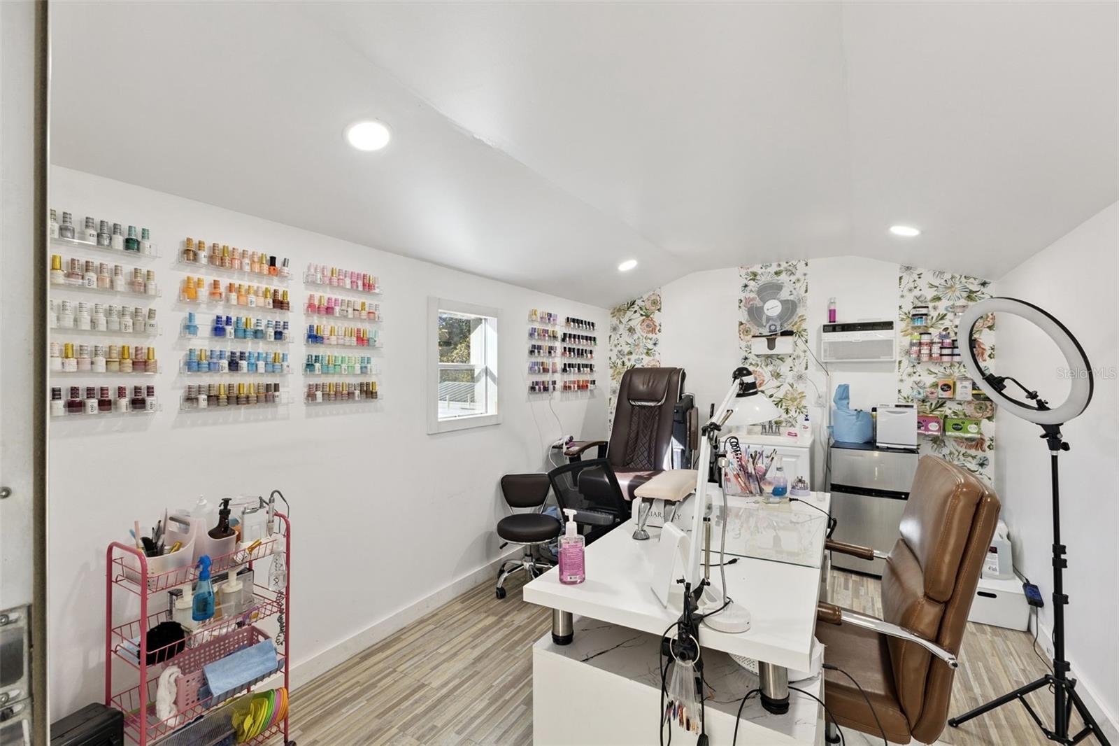 Image 17 of 21 For 1865 15th Street