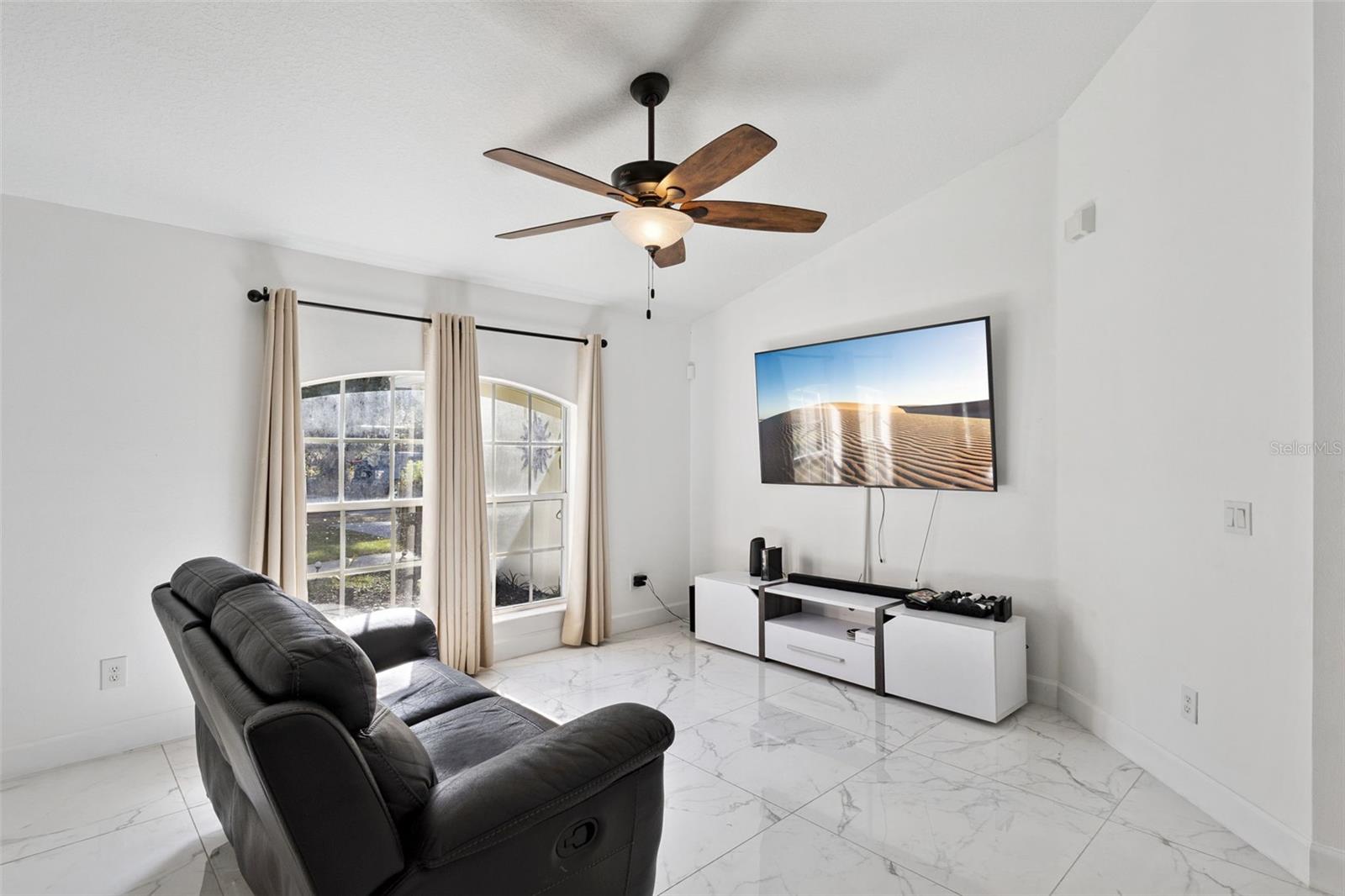 Image 7 of 21 For 1865 15th Street