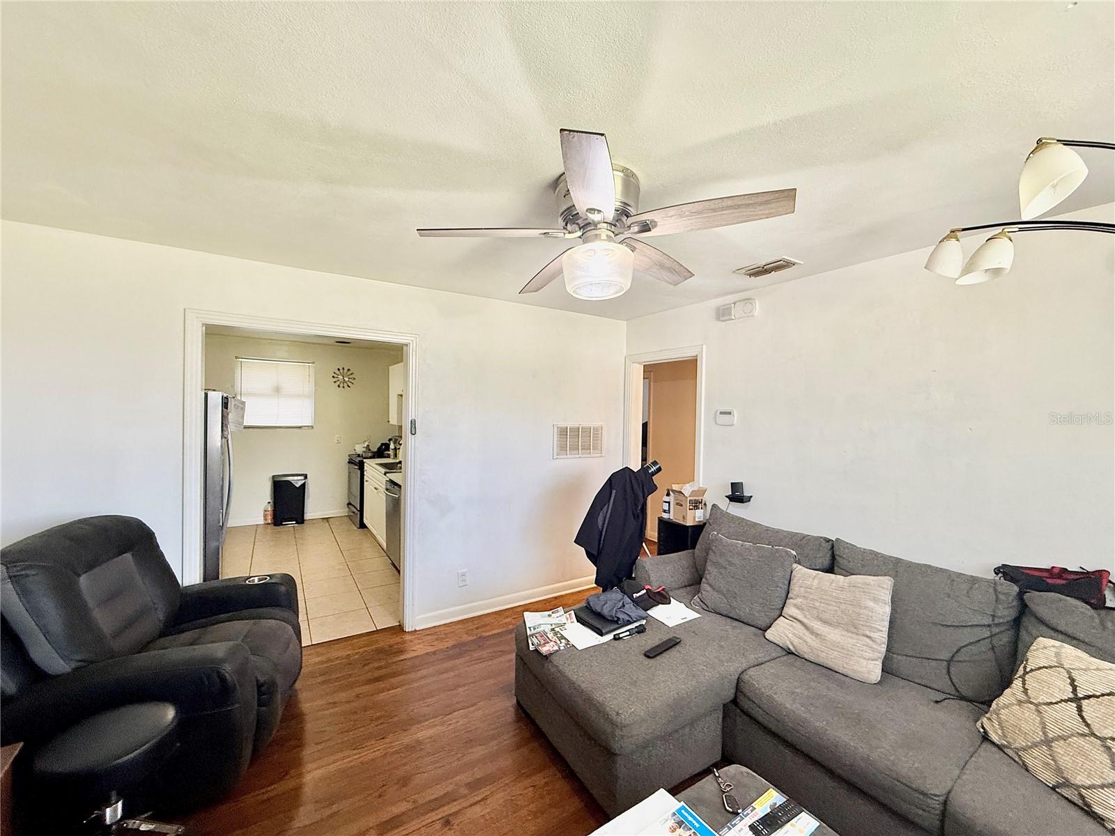 Image 3 of 20 For 6358 Claret Drive