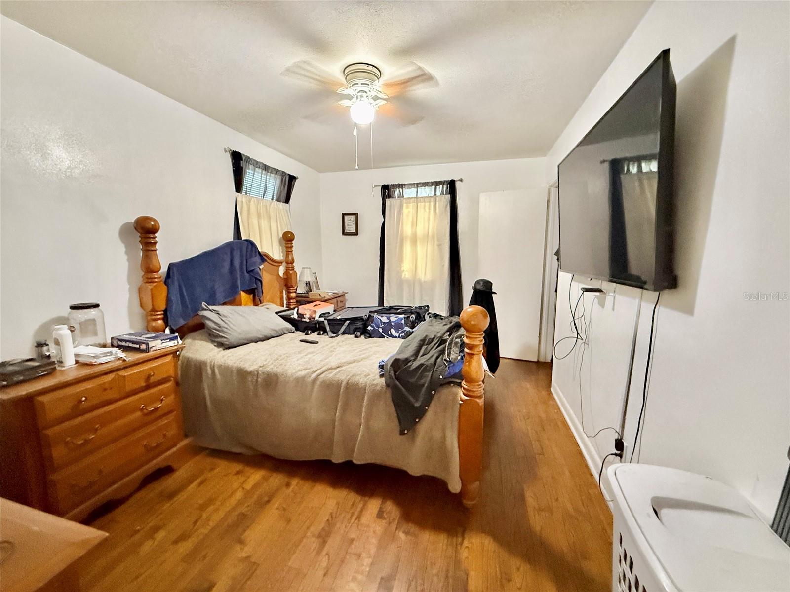 Image 7 of 20 For 6358 Claret Drive