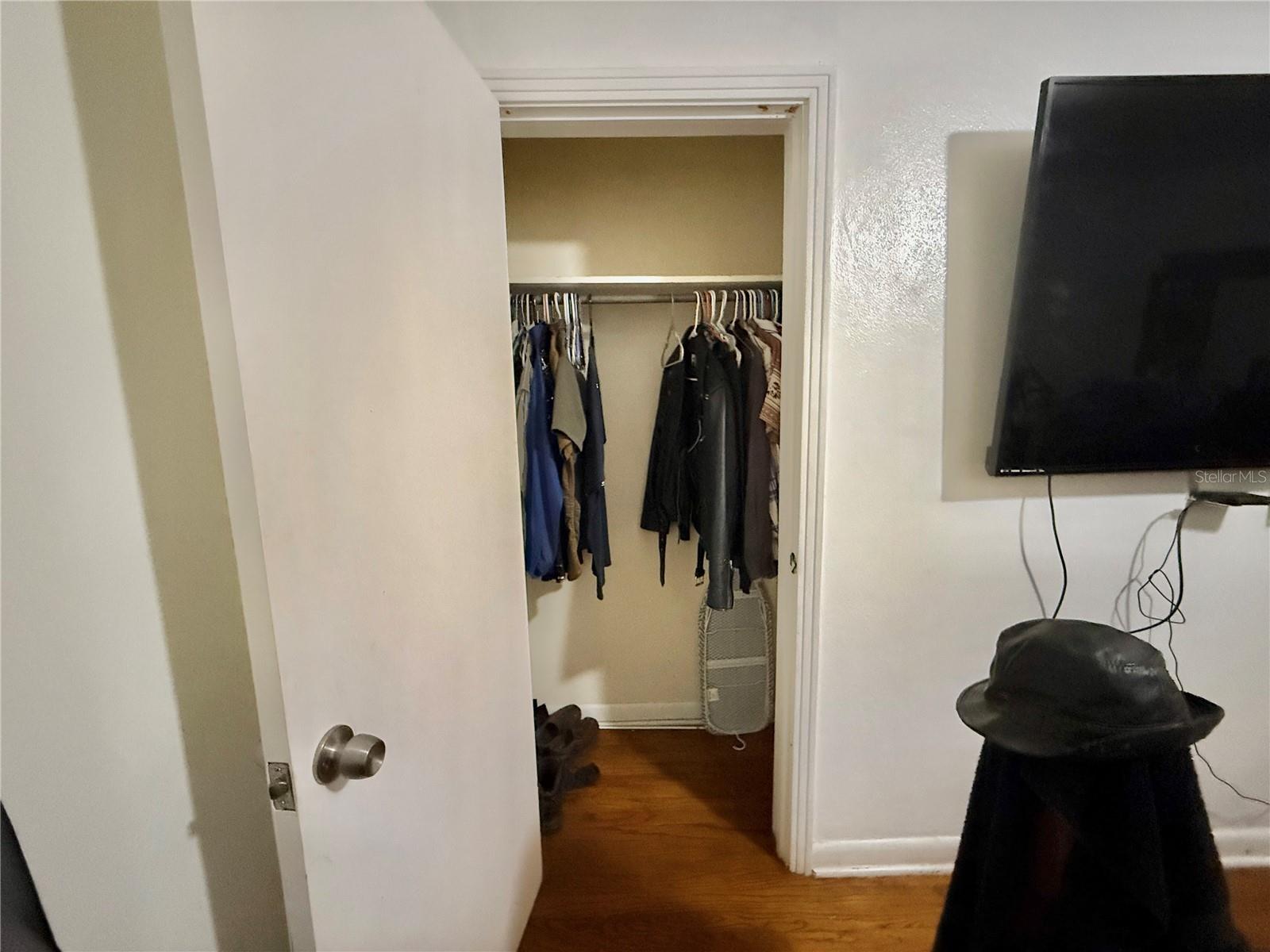 Image 8 of 20 For 6358 Claret Drive