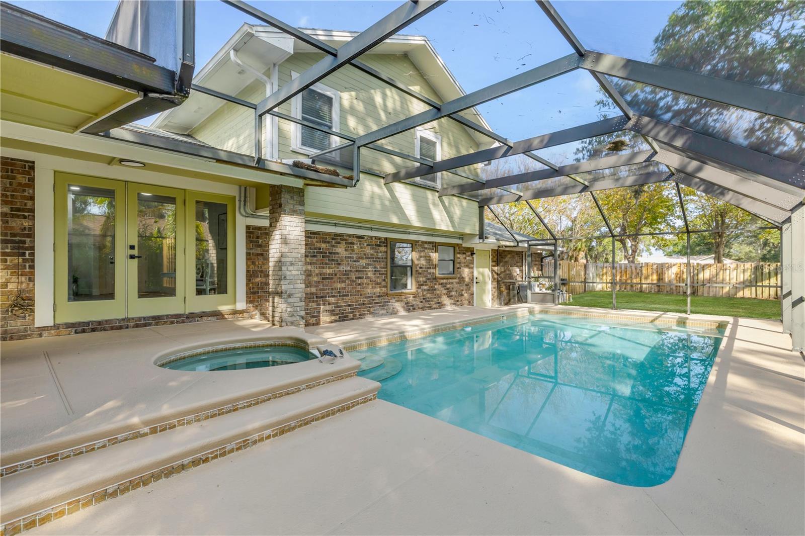 Image 42 of 54 For 2 Red Cedar Court