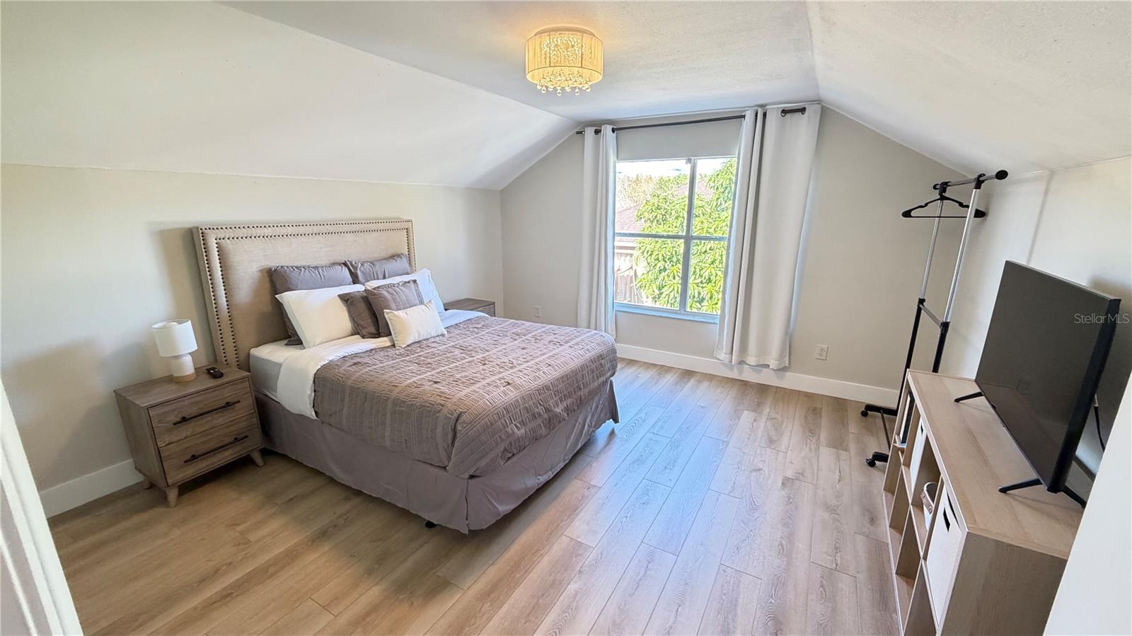 Image 38 of 60 For 14539 Saint Georges Hill Drive